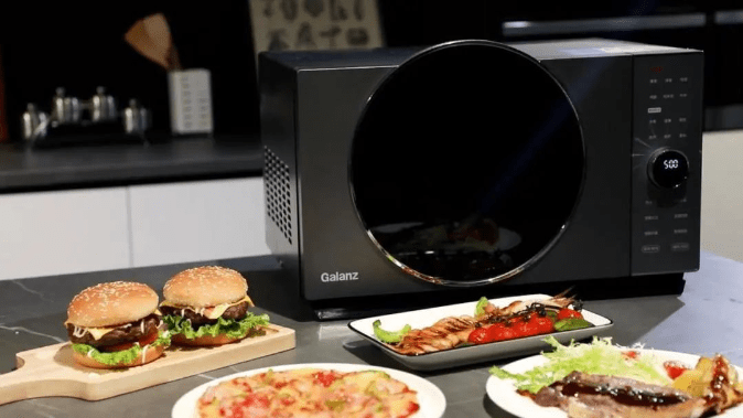 “中国智造”广交会迎八方来客格兰仕向世界“种草”航天科技家电-家电圈官网