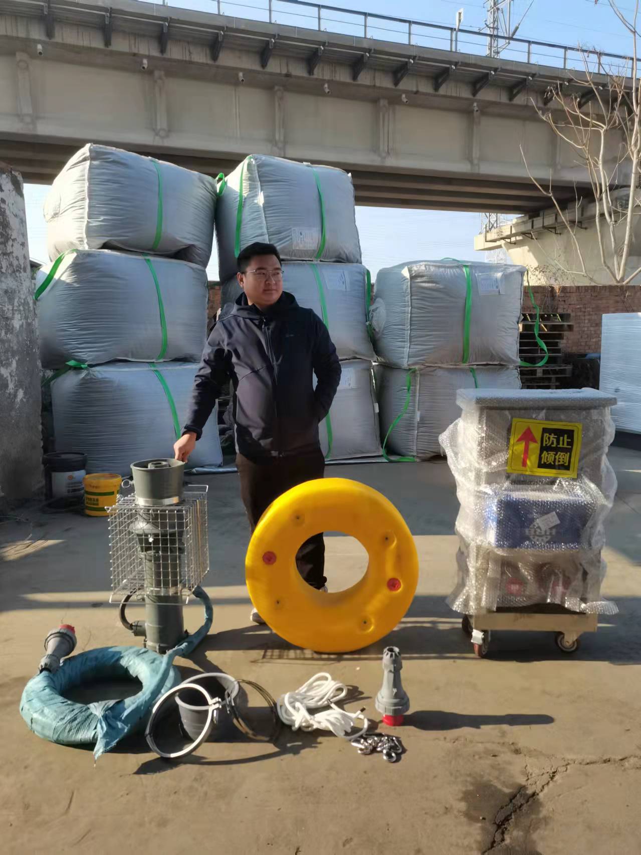 1000方大流量便携式永磁变频潜水泵 防汛排涝泵 55kw重量仅72公斤