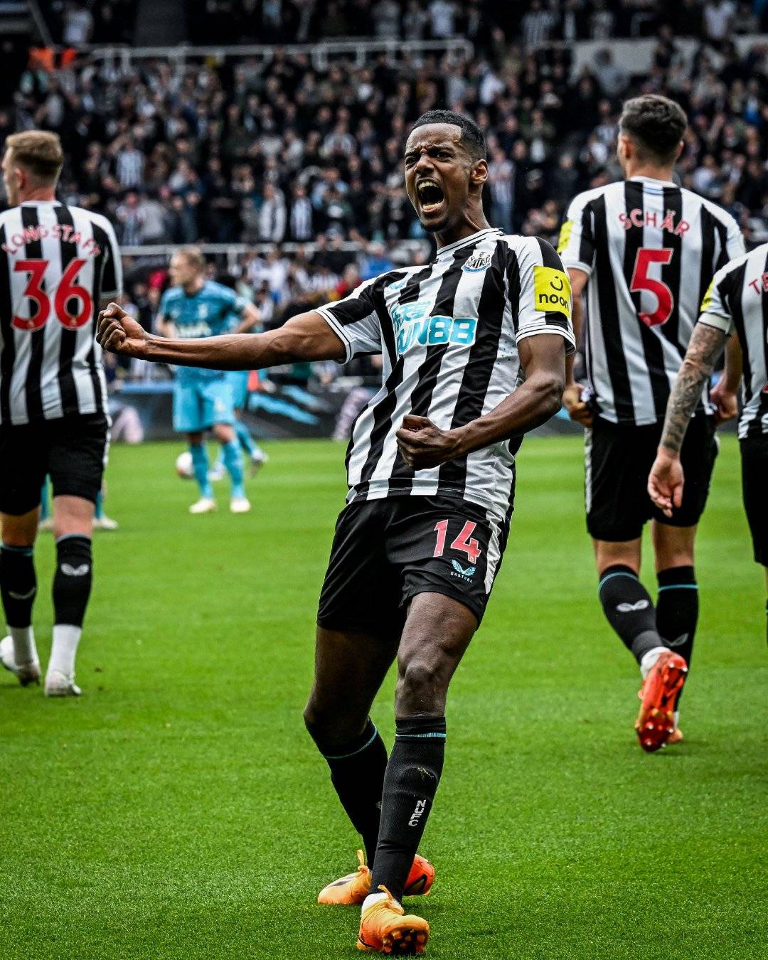 在英超联赛,纽卡前锋伊萨克的进球效率仅次于哈兰德_比赛_皇家社会