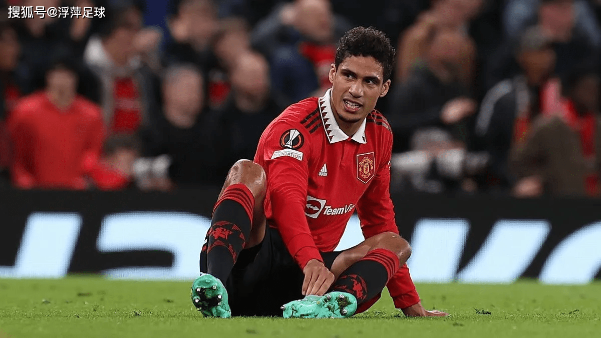 曼联名宿维迪奇:曼联需要年轻的中后卫来挑战现有球员_哈赫_拉斐尔