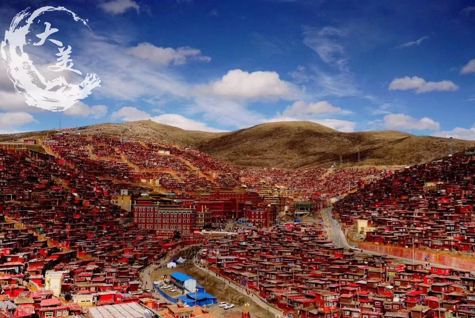 色达开放了奔赴一场极致的视觉盛宴