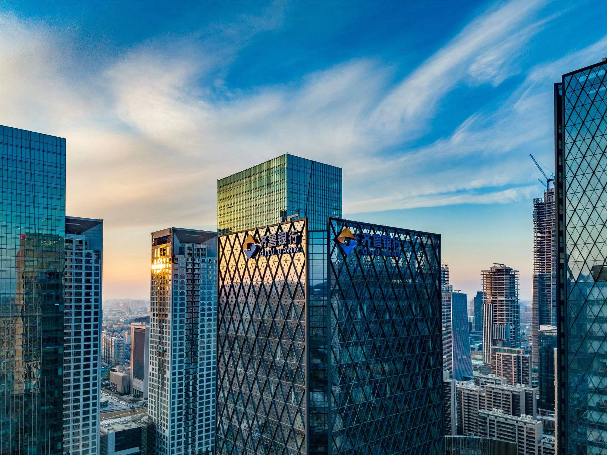 与利润盘点,京沪同比微跌,江苏和宁波走高_城市商业银行_发展_能力