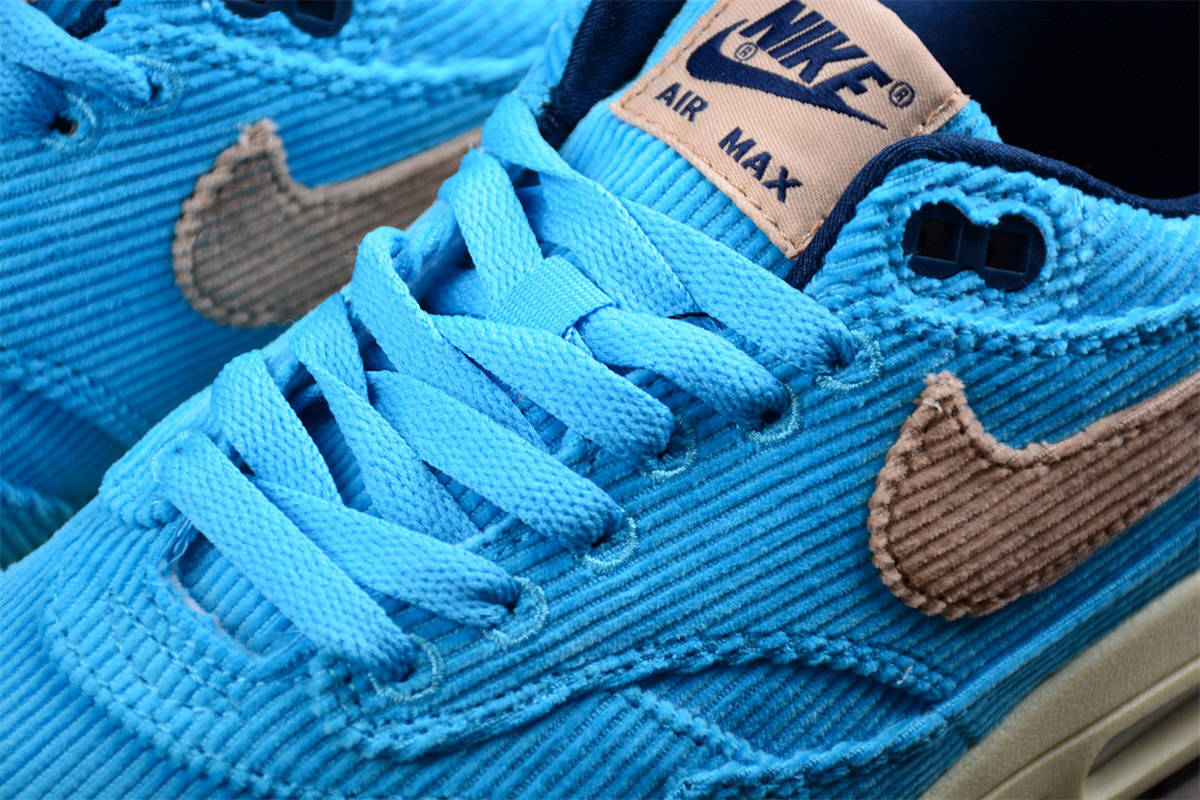 耐克nike air max 1 corduroy 天蓝灯芯绒半掌气垫跑步鞋_鞋材_风格