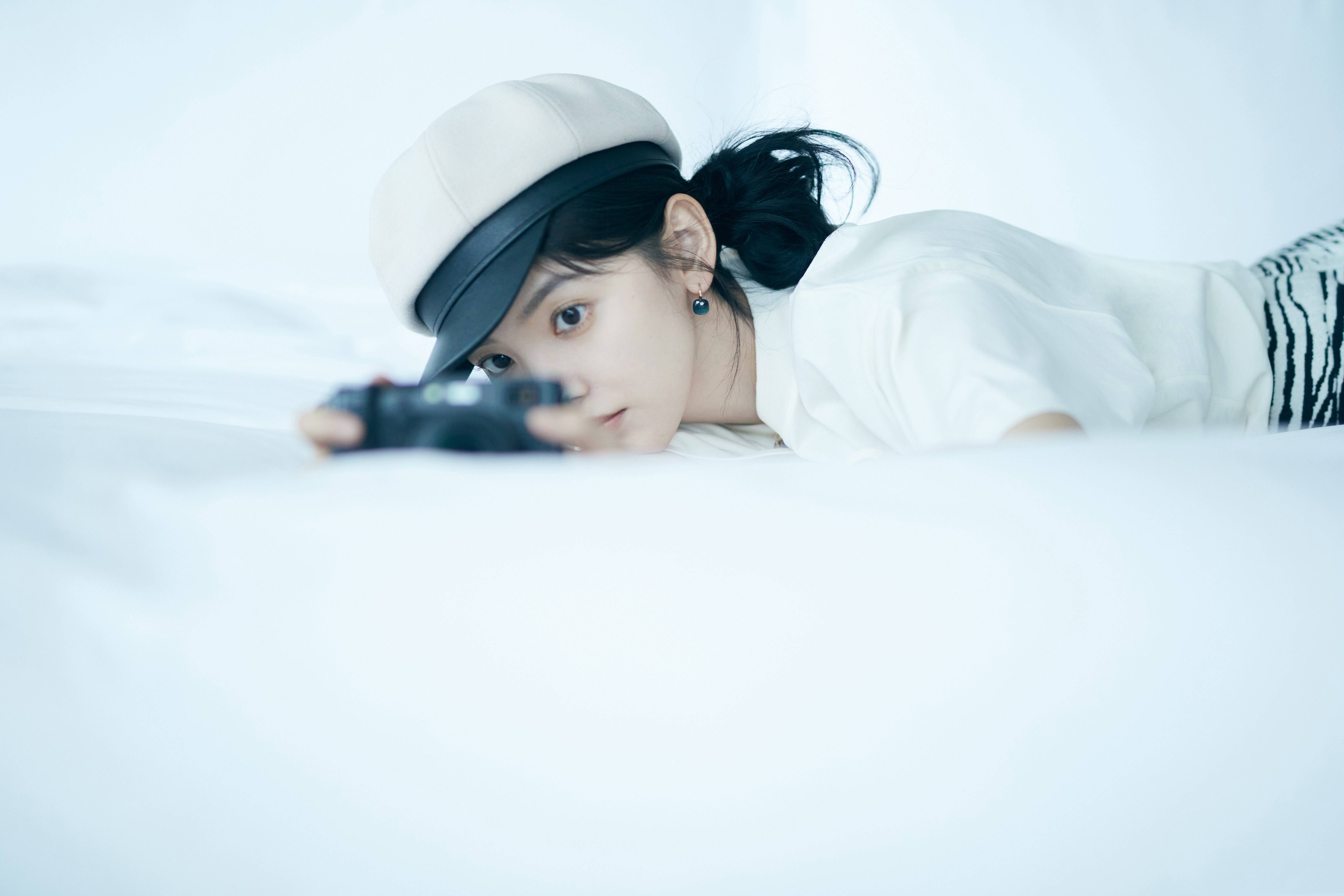 被章若楠迷得神魂颠倒