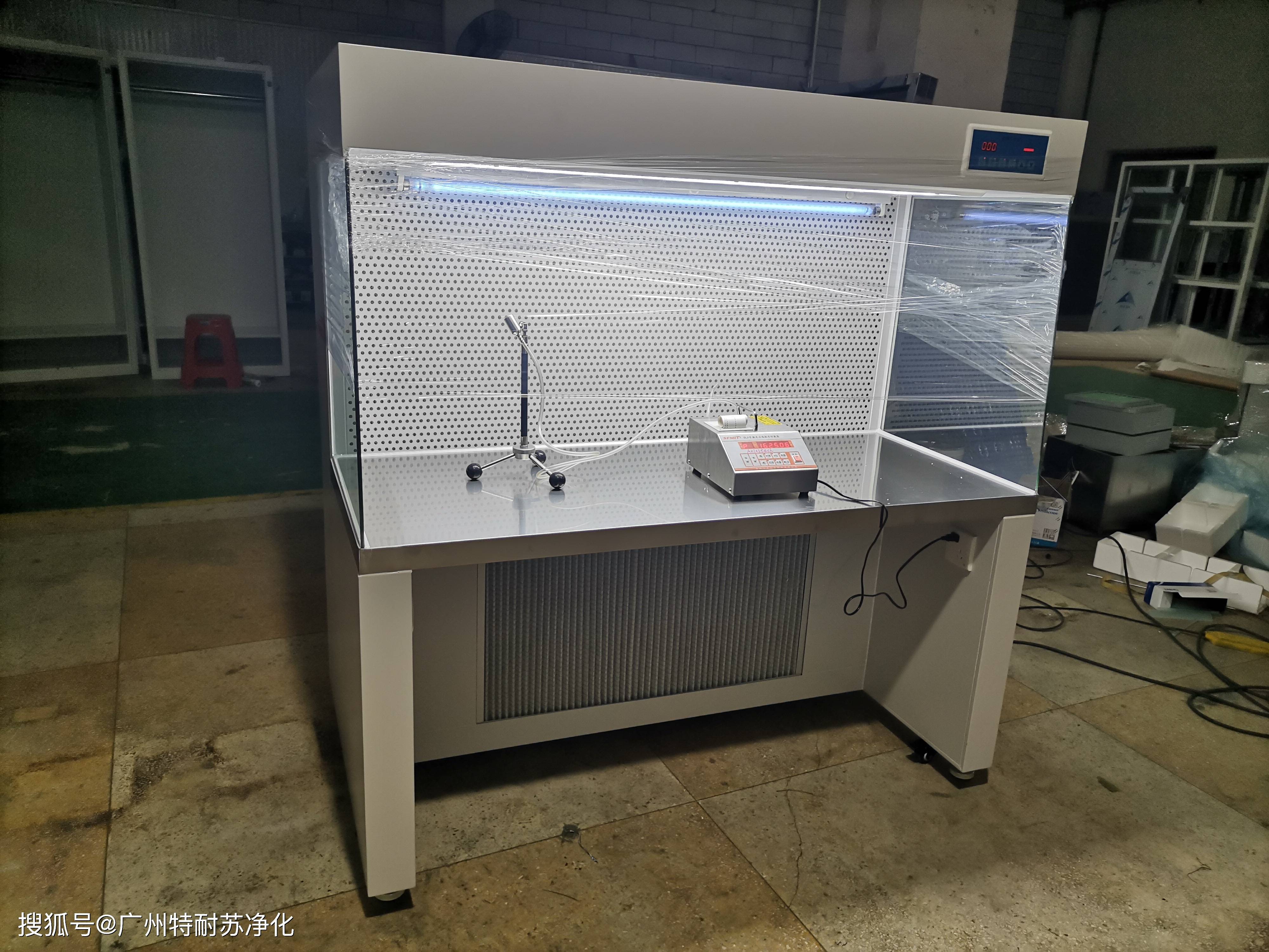 超净工作台的基础知识科普_操作_空气_紫外线