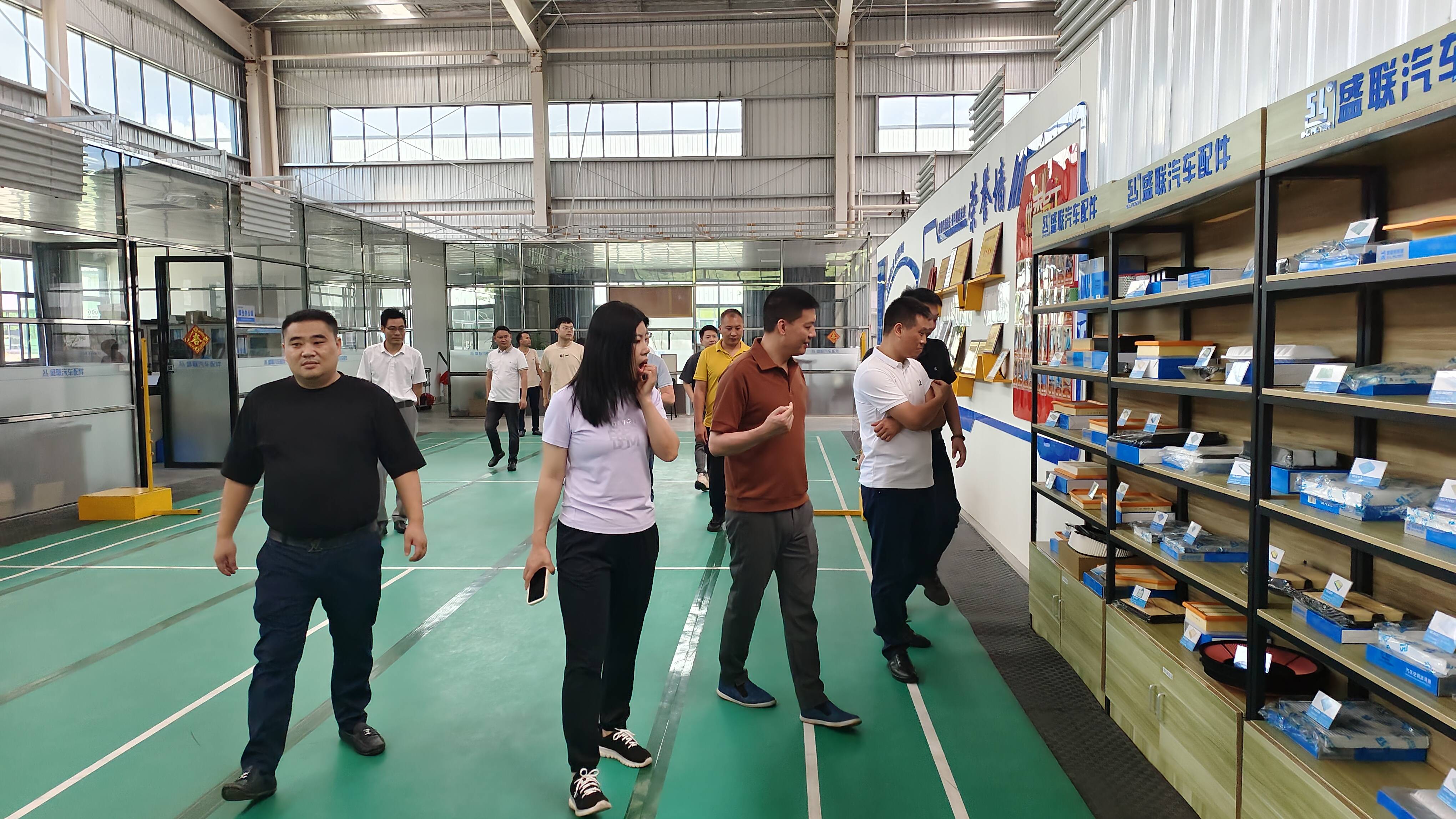 汝城县县委书记黄四平,县委常委,副县长李贤飞,汝城经开区管委会主任