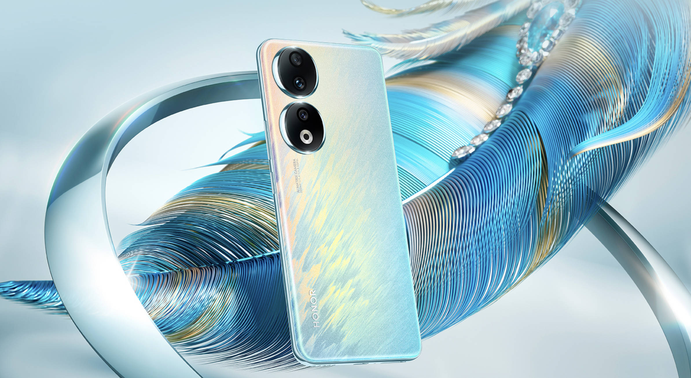 形状的金属质感装饰,看起来十分独特,结合全新的星钻银,冰羽蓝配色