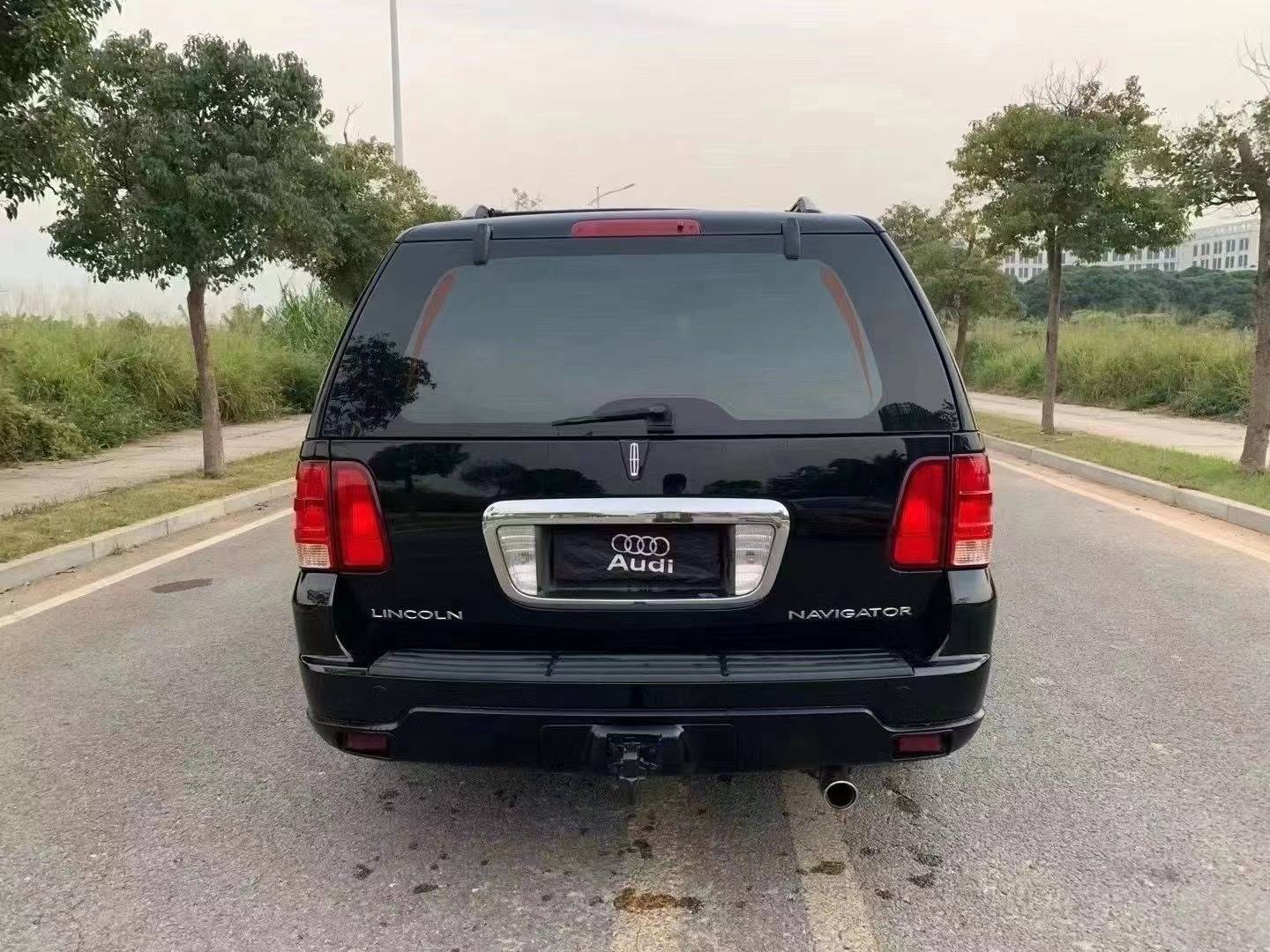 11款林肯领航员全款6.