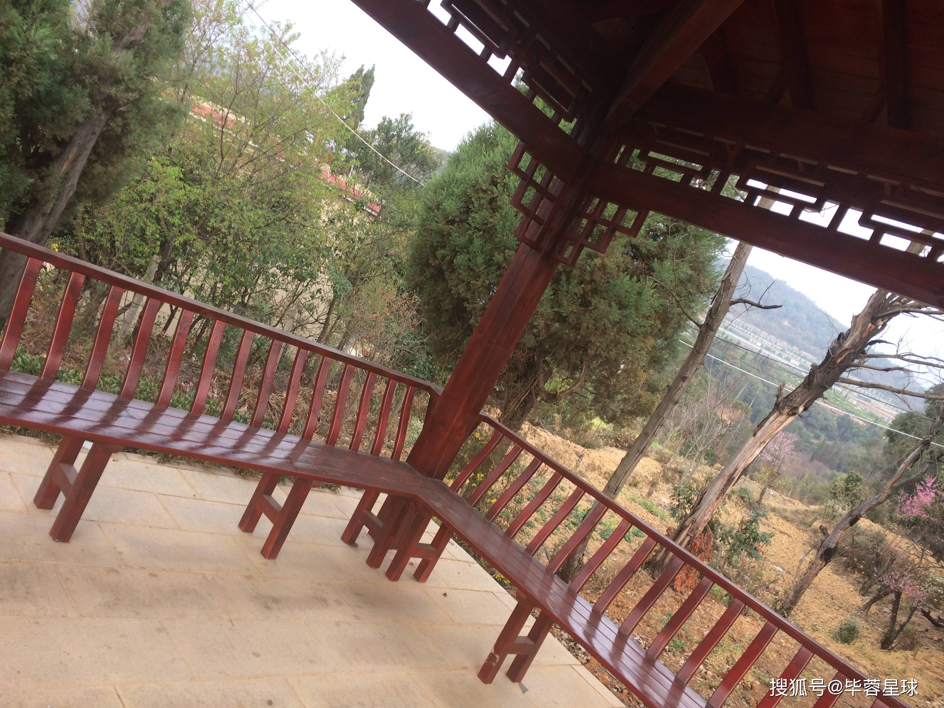 观音山公墓,为外婆下葬的一天,是提醒,是童年青春时代的告别_外公