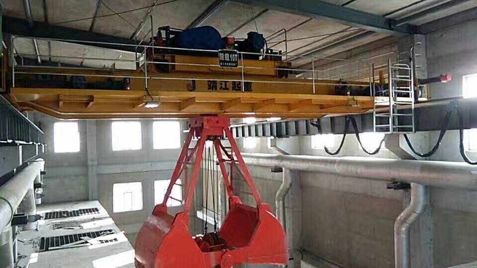 抓斗起重机的智能控制技术应用_控制系统_物料_作业