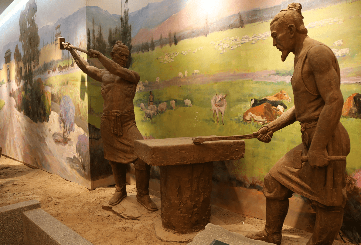 轮台县:走进轮台博物馆,让历史文化浸润心灵_教育_新疆地区_旅游