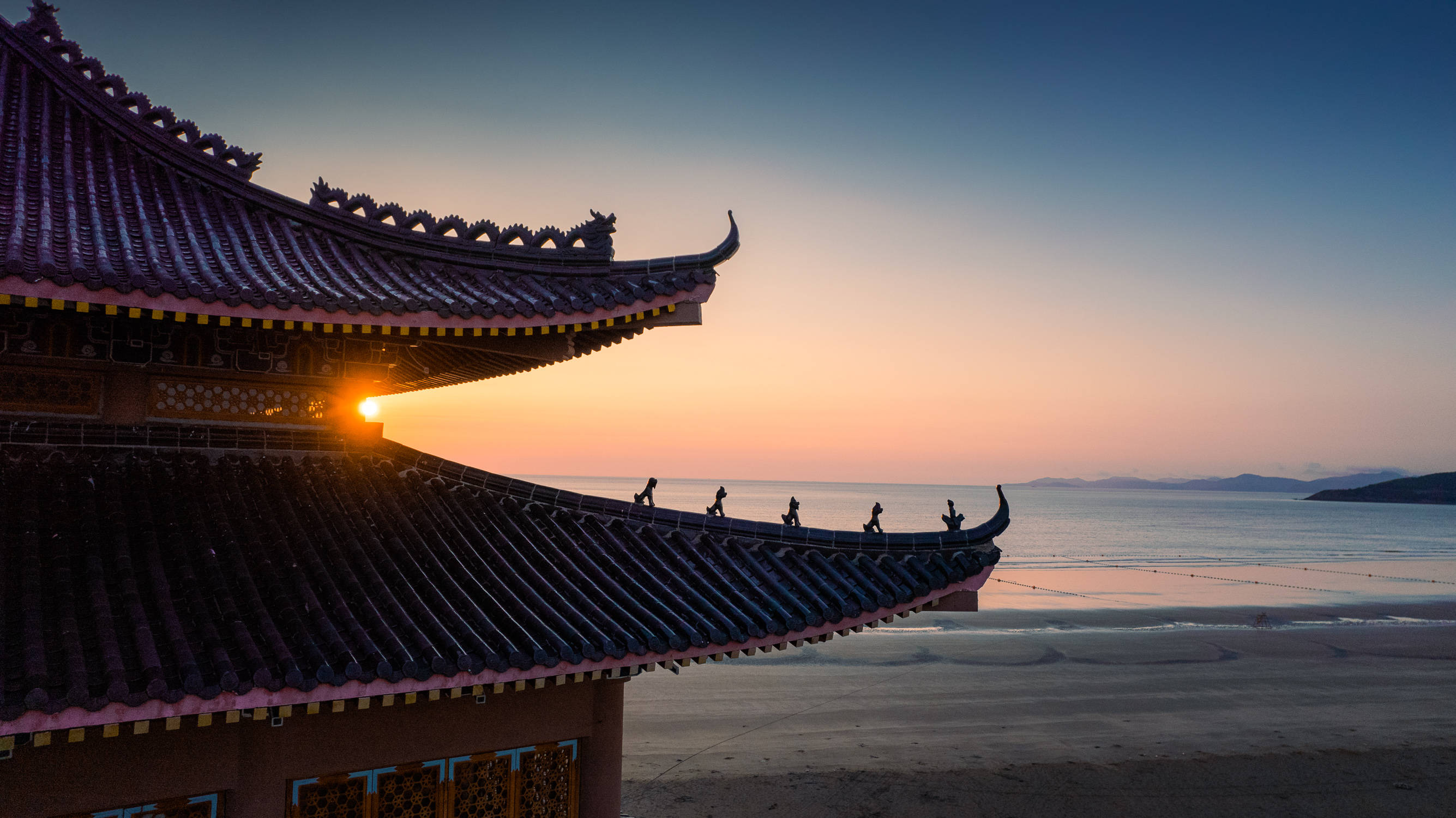 鹿栏晴沙是岱山"蓬莱十景"之一,全长3.