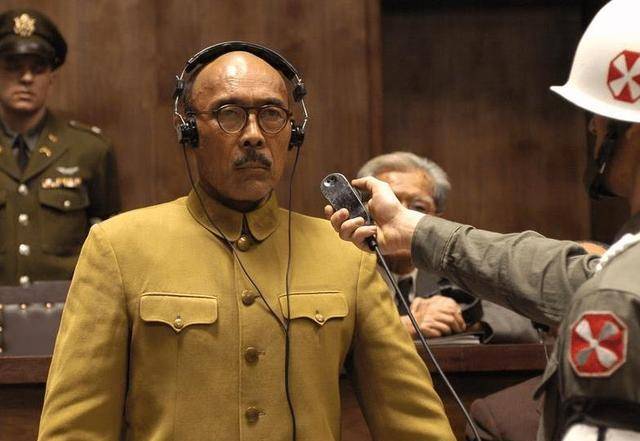 也就是说山本一木虽是大佐,但他同学却比筱冢义男不知要牛多少倍!