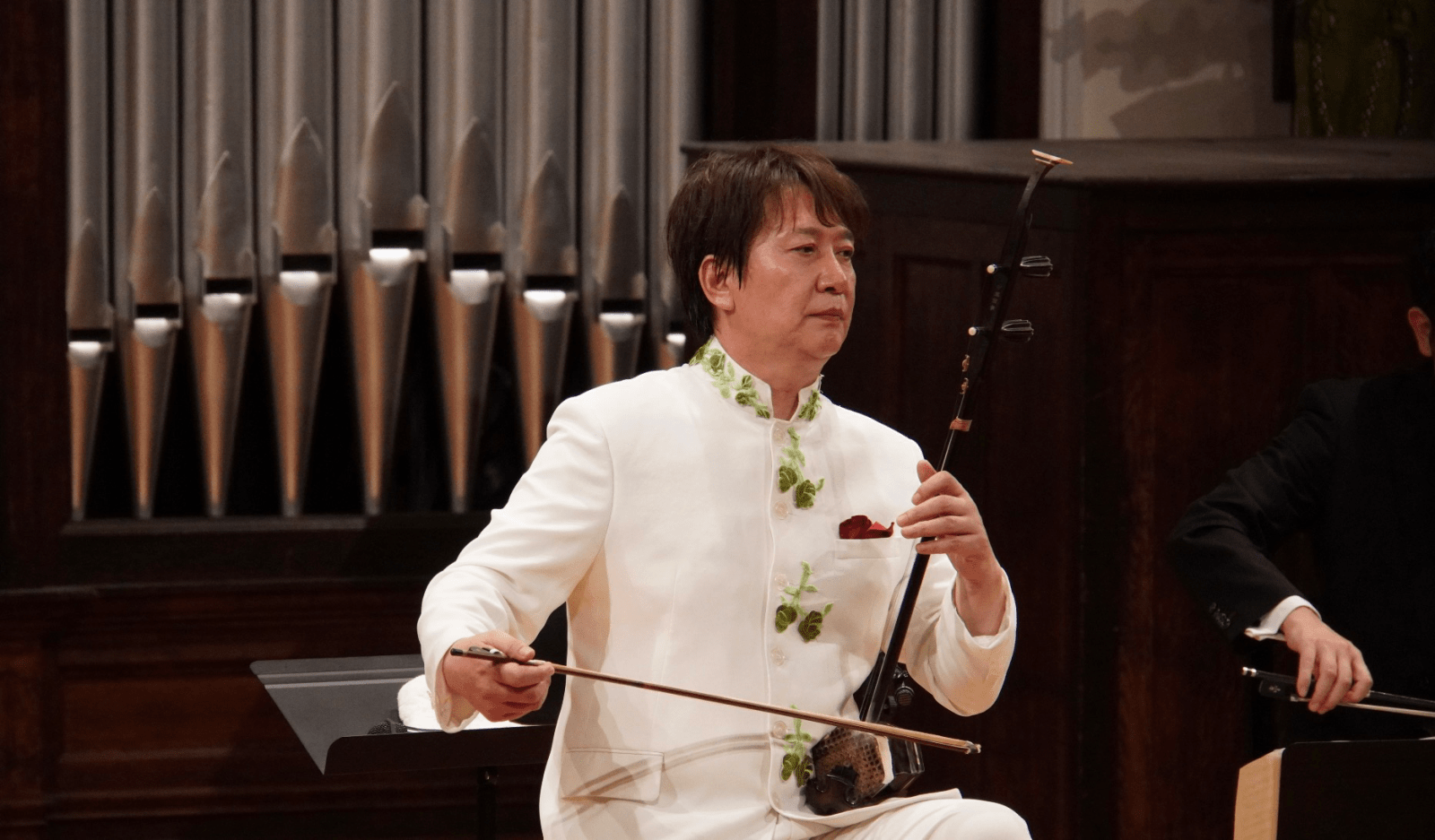 旅日华人二胡演奏家张滨东京公演 中日观众盛赞友谊纽带