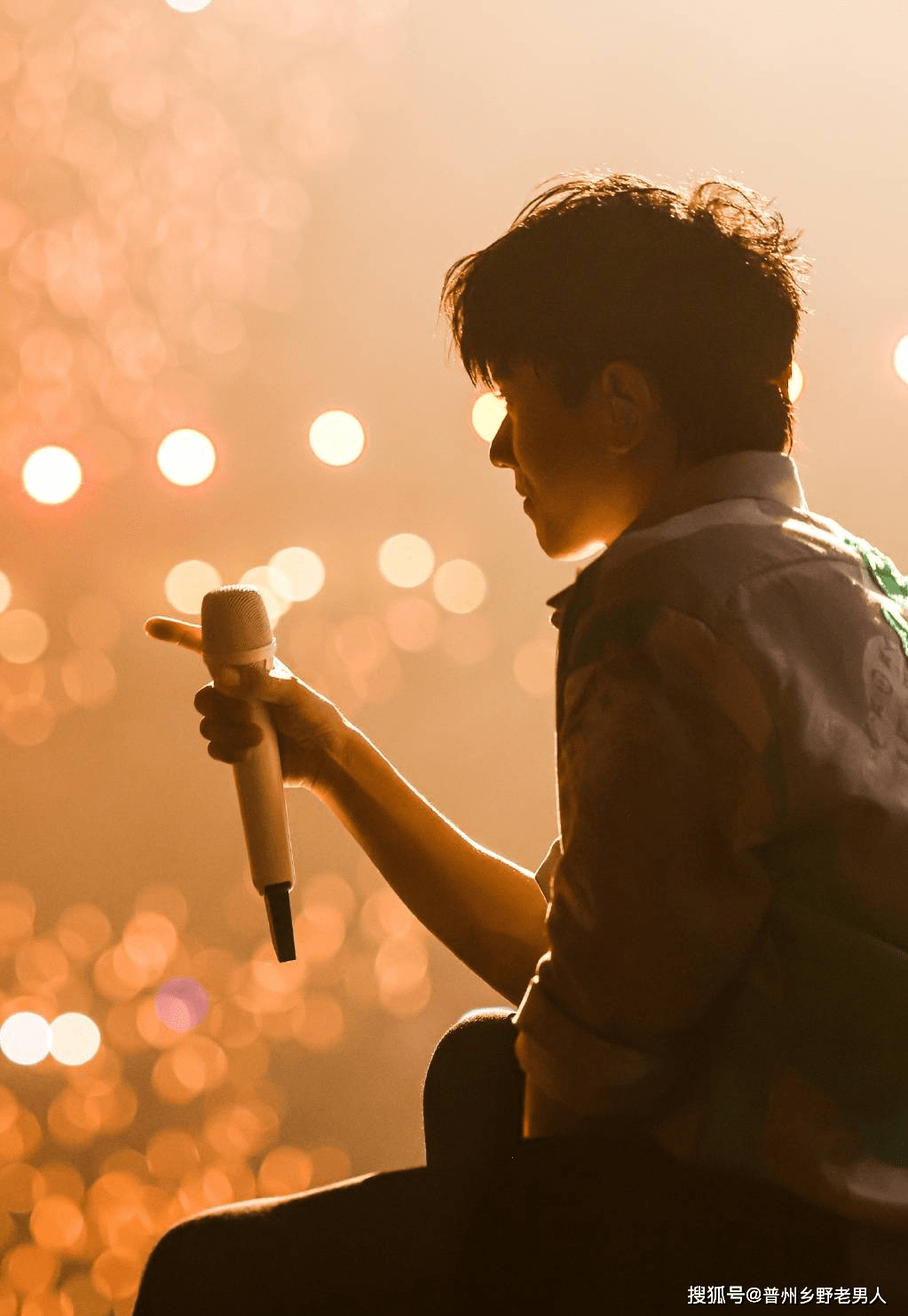 演唱会门票抢手 张杰感恩粉丝支持_网友_才华_音乐