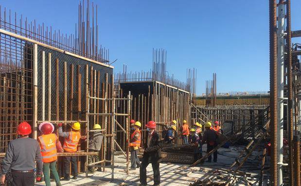 中介机构:一些专业的人力资源中介机构可能会提供建筑工地招工信息