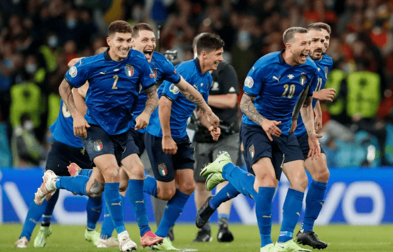 意大利vs北马其顿图片