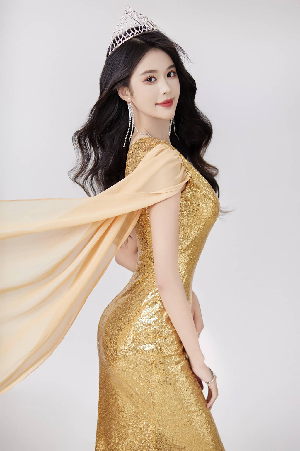 刘思桐邓莉资何奕杨朱迪总决赛优秀模特:如今,gspl