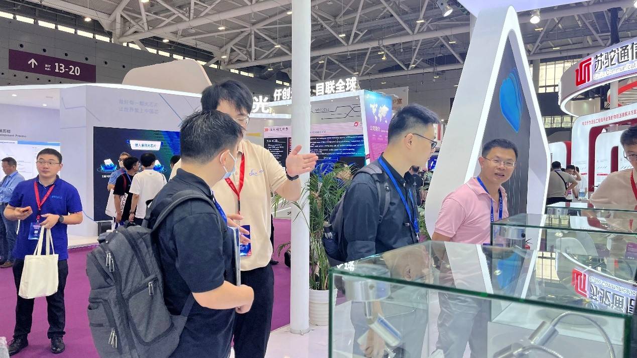 绿·光互连未来,苏州高新投资企业海光芯创亮相cioe2023_模块_技术