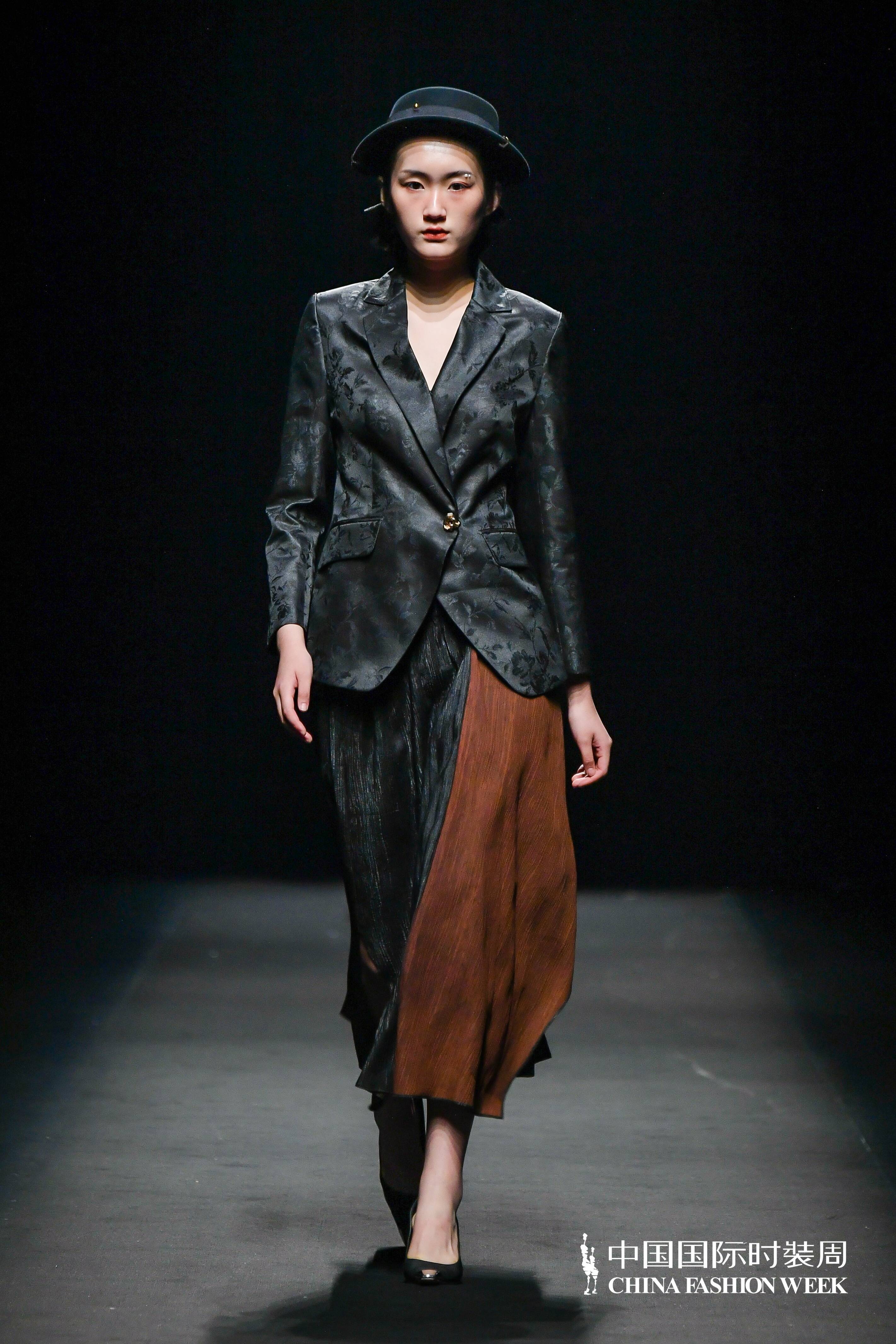 南沙榄核香云纱:为非遗注入新生命_中国_榄核镇_传统