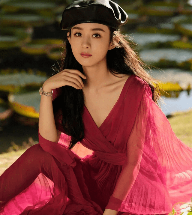 我们拭目以待吧!赵丽颖,资料图