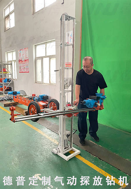 山西煤矿本煤层瓦斯抽放钻机简介_钻探_用户_坑道