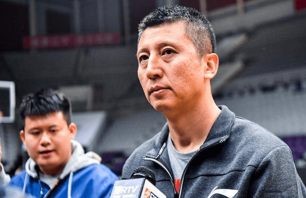 杨鸣吴乃群离队,郭士强重返辽篮悬念揭晓,cba功勋主帅回家_辽宁队