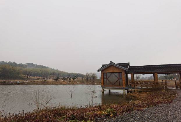 茅山仙姑村:田园乡野之间奔跑,感受那种随风而去的自由_村庄_山水