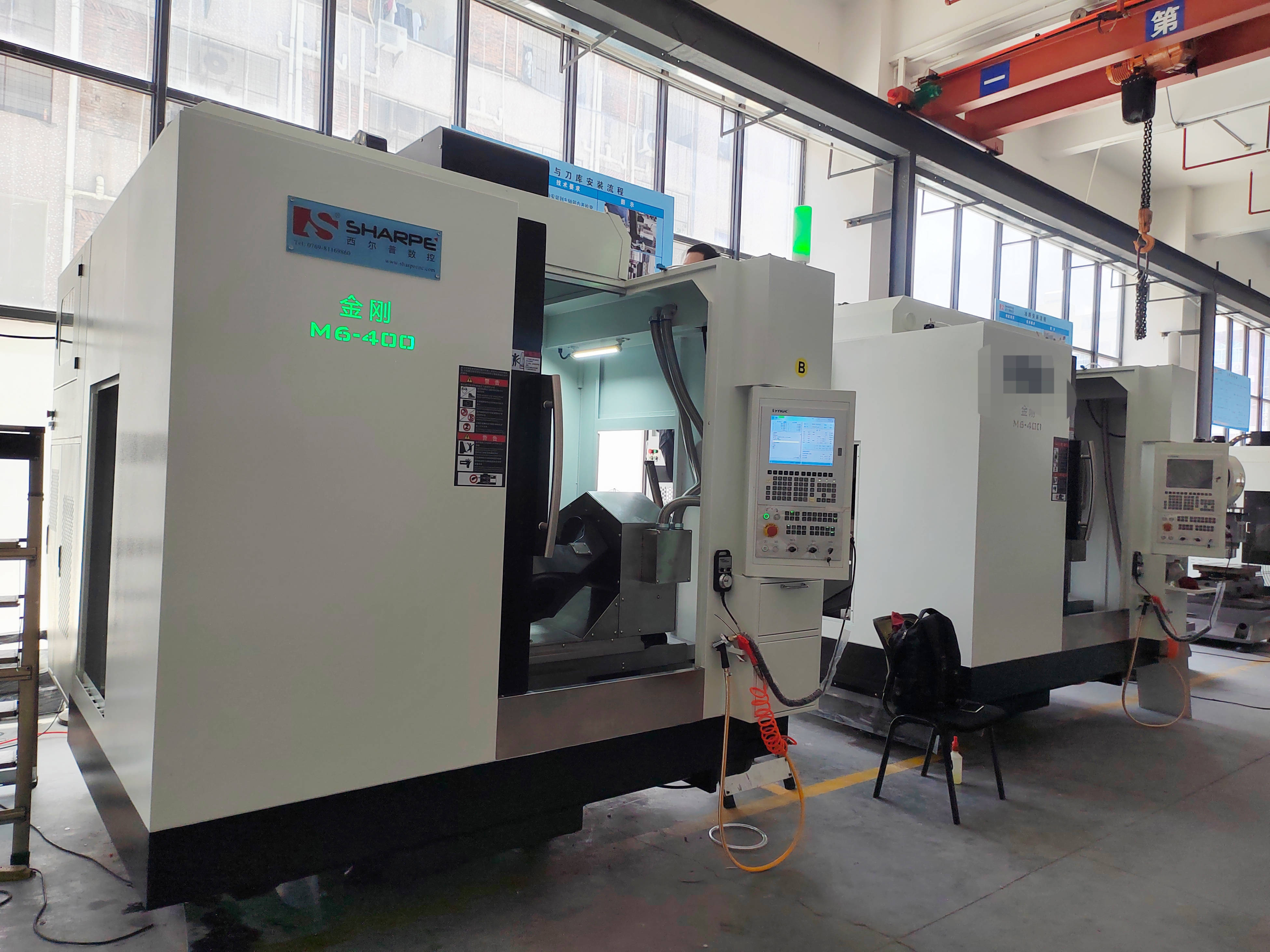 通常采用以下措施:1,采用高强度材料,如高强度合金钢,钛合金等,以增加