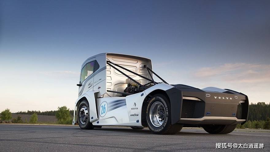 沃尔沃钢铁骑士赛车_搜狐汽车_搜狐网