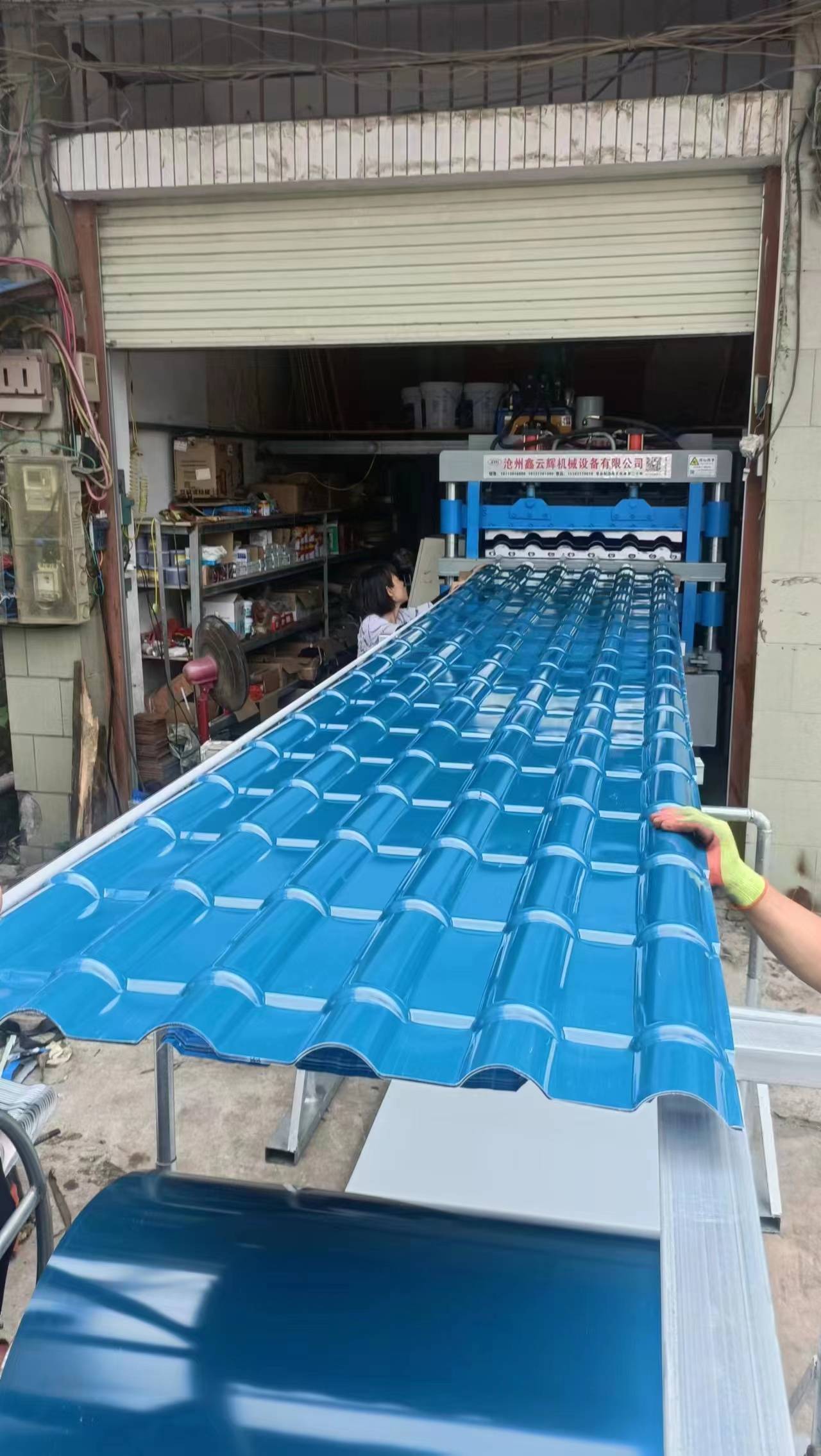 840-900双层压瓦机:革新彩钢瓦生产,实现高效益创造_操作_成本_企业