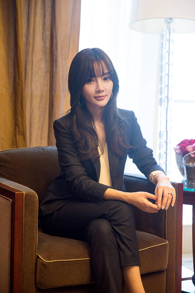 李小璐:才情横溢的演员,真诚的生活探索者_公众_观众_赞誉