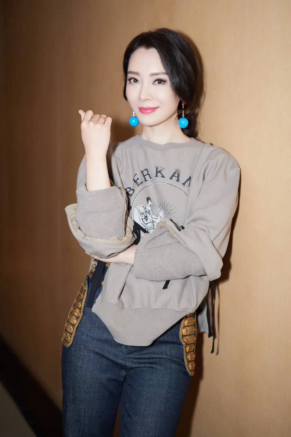 中国内地女演员陈数经纪公司_电视剧_年度_题材