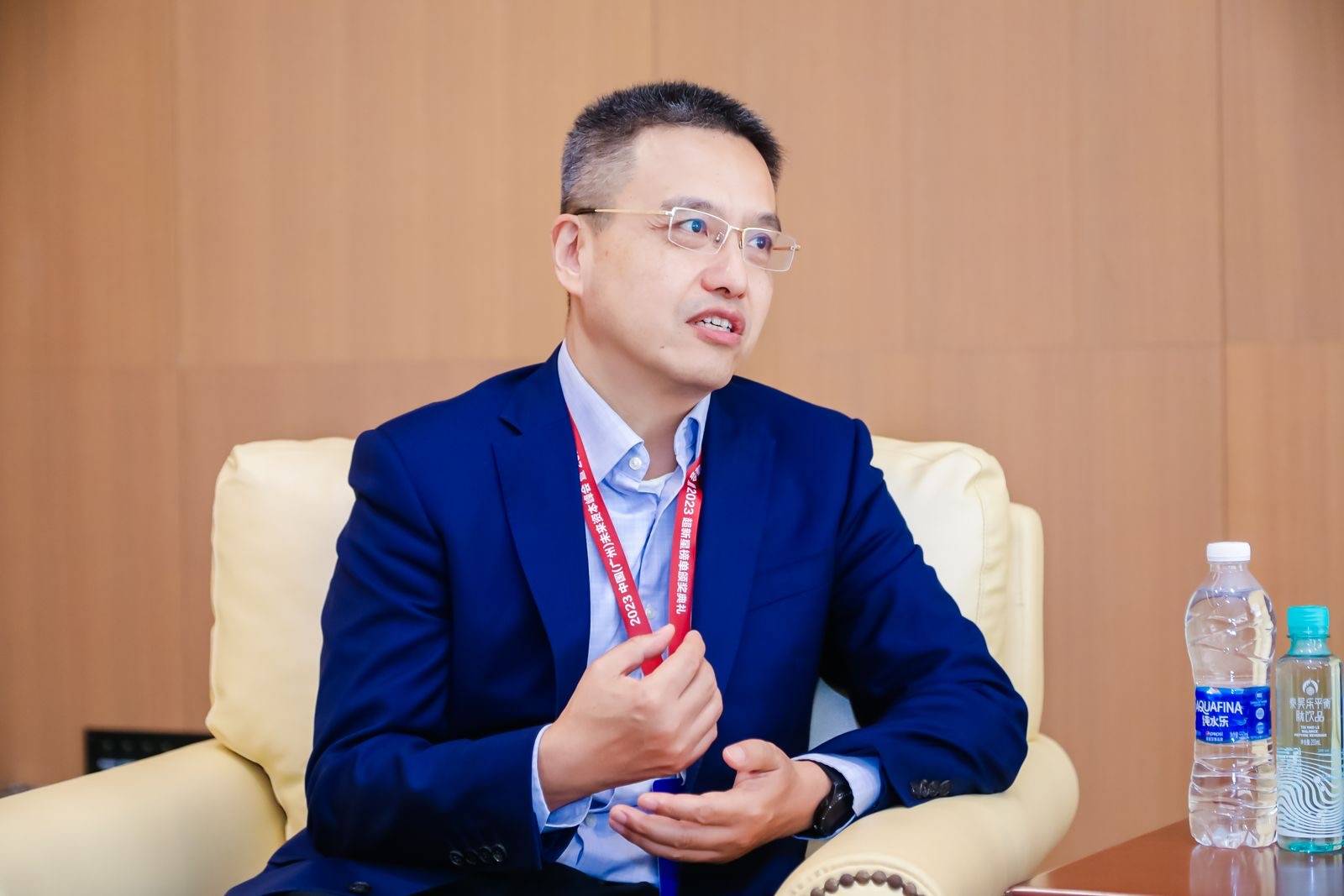 深圳天使母基金副总经理徐向东:未来的投资逻辑是专注_机构_合作_政府