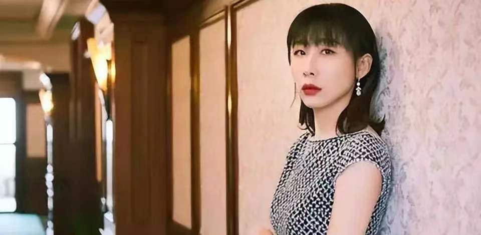 任素汐35岁打脸整个娱乐圈,史上最强"小三",被张译抛弃,迷倒邓超!