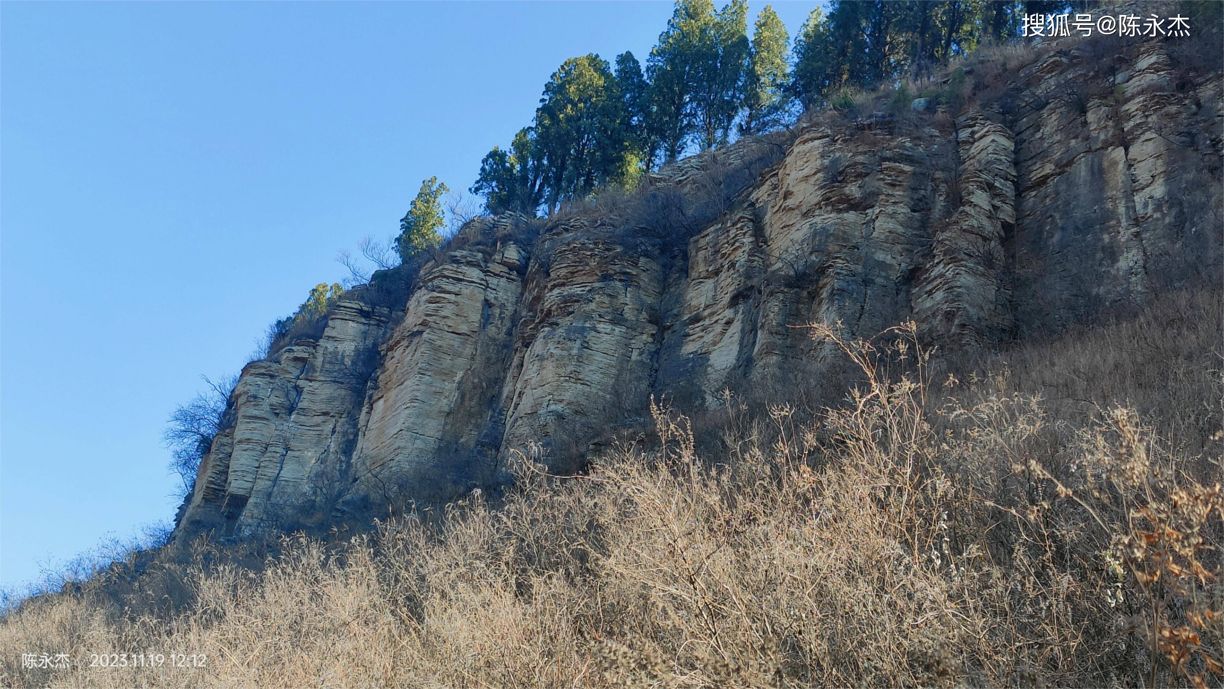 沂蒙百崮:《崮上有崮三大崮-葛溝東山,鍁板子崮,牛角崮》(沂水縣夏