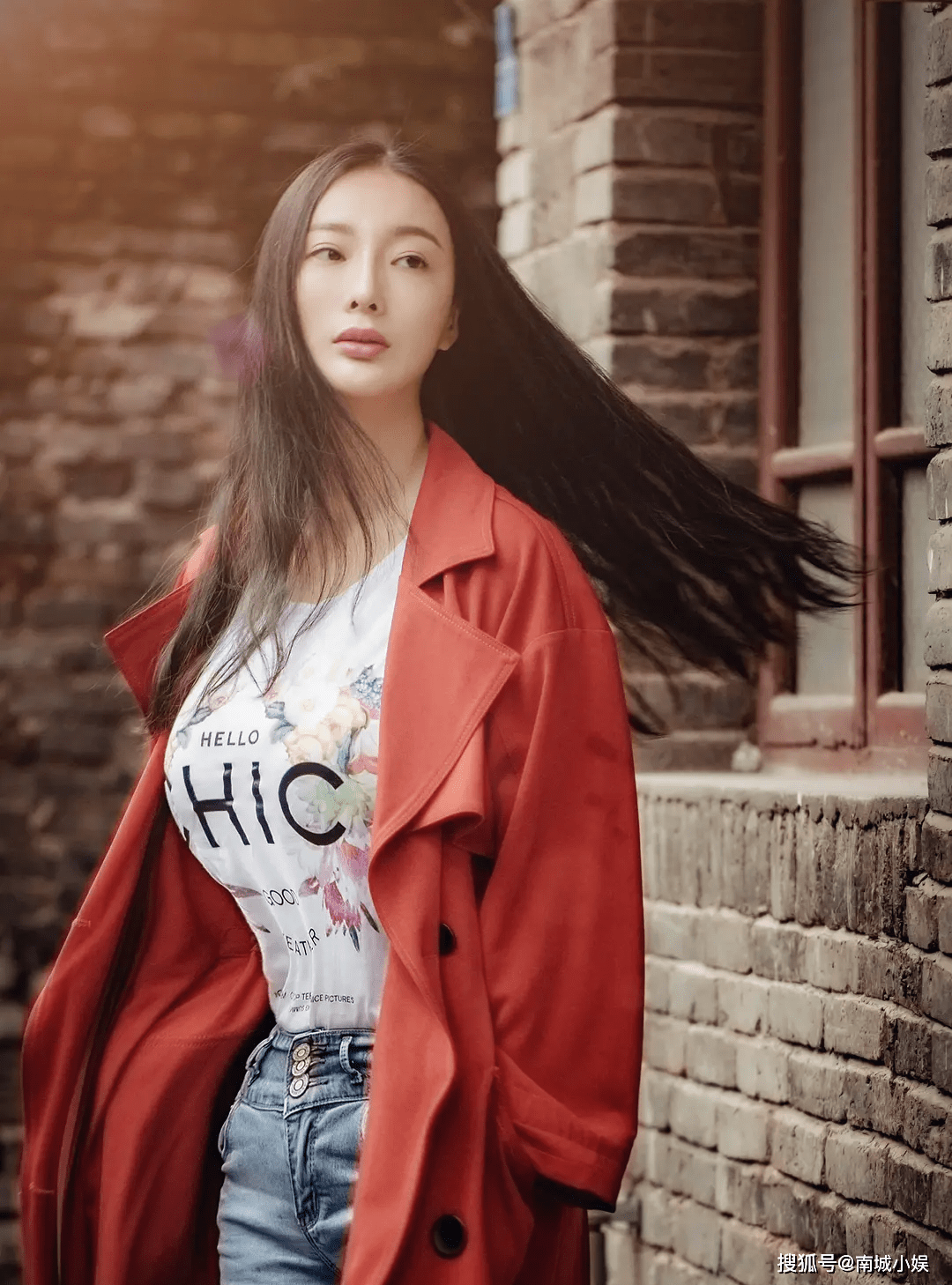 性感之神王李丹妮,这身材没有对手,向女神致敬!_成功_转型_感情