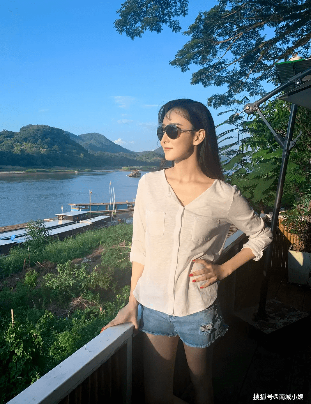 温柔善良的大美女胡静,成熟妩媚撩人!_表演_角色_情感