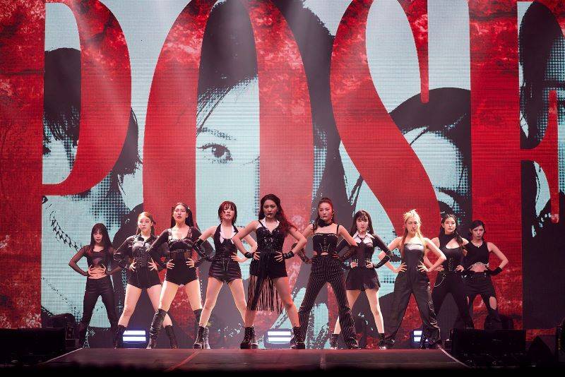 red velvet在英国伦敦成功结束首次欧洲巡演,获得了当地观众的热烈