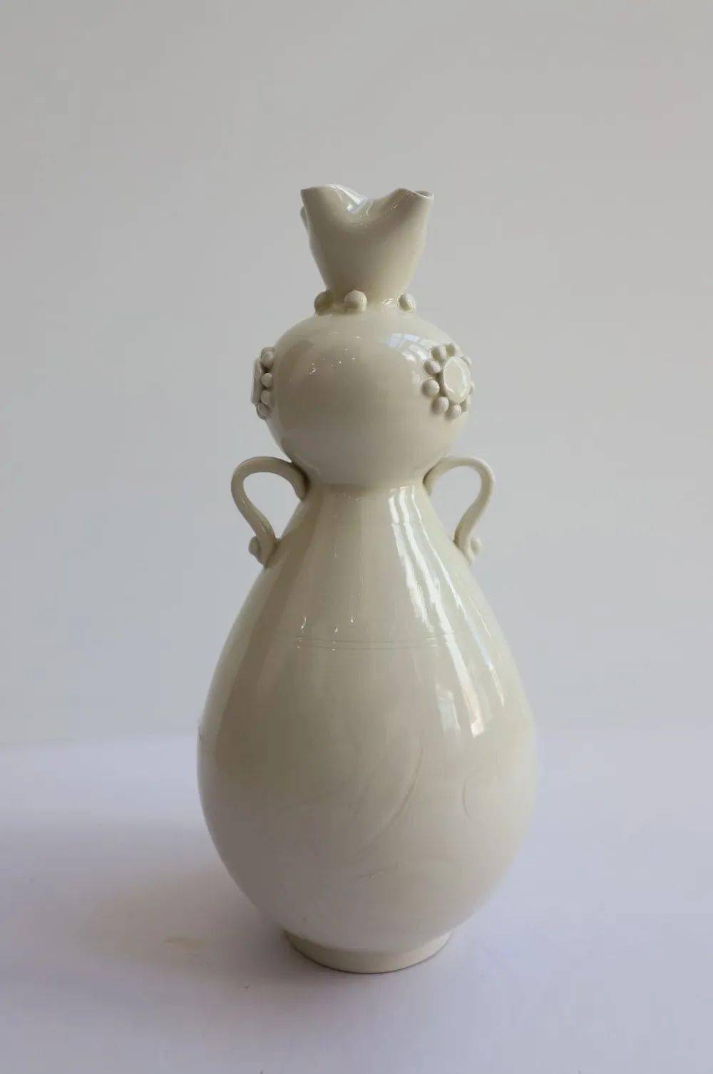 艺资托管丨艺术品资产托管平台新增一批定窑瓷器