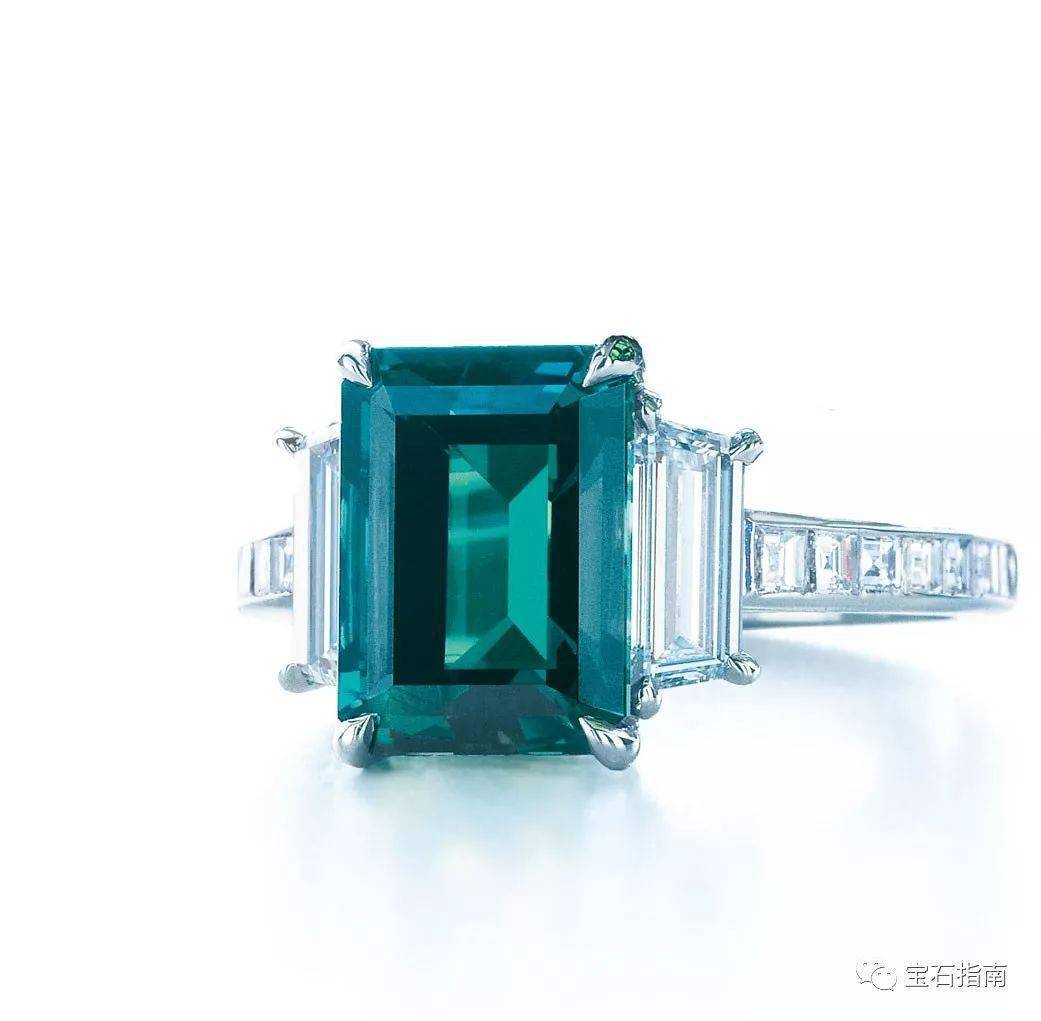 科普六月生辰石之一亞歷山大變石alexandrite