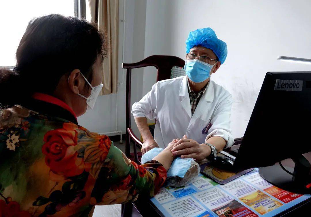 包含北京儿研所代挂专家号，减少患者等待就医的时间的词条