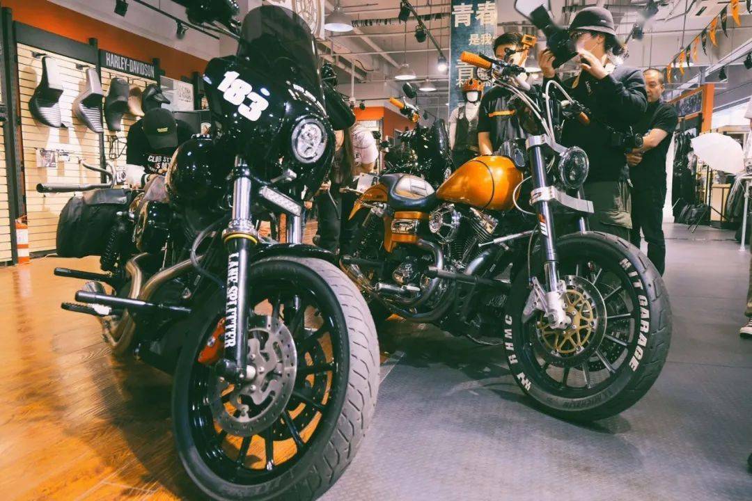 被混乱之子带火的clubstyle最硬核的哈雷改装风格