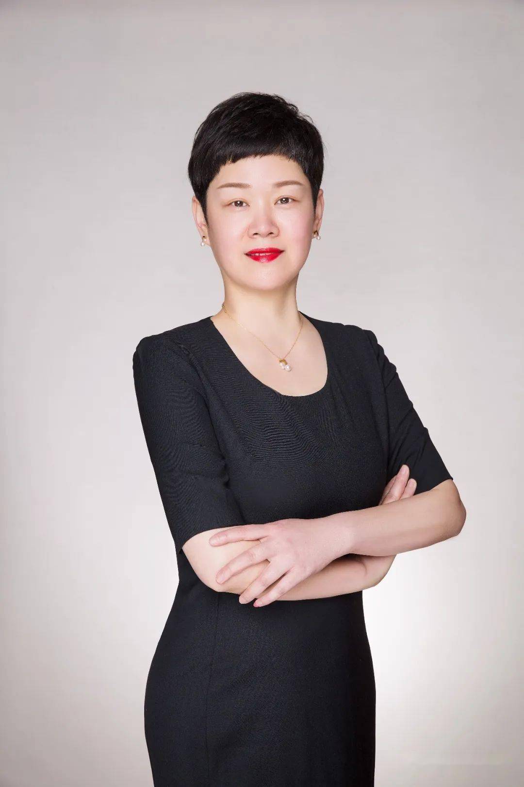 胡泉 来自搜狐网