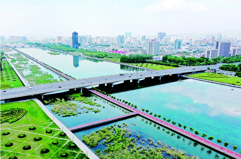 汾河大桥水光天色相辉映一座大桥一处景