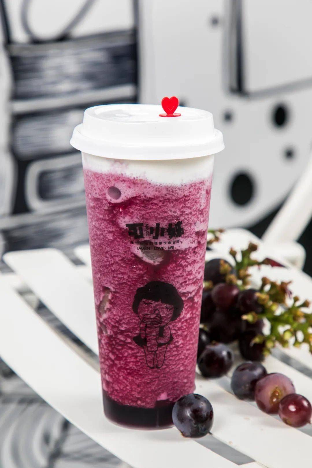招牌茶饮,拿上打卡拍照利器  ■ 摇滚葡萄