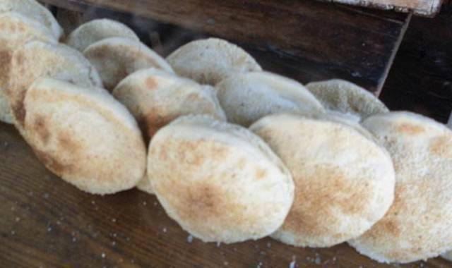 吃过许多美食最爱还是咱任丘的罗圈烧饼