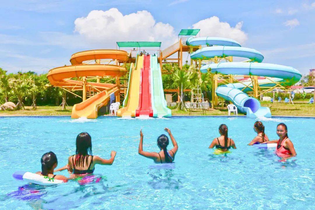 重磅超大型水上乐园强势登陆汕头一票通玩10多个激爽水上项目组队走起