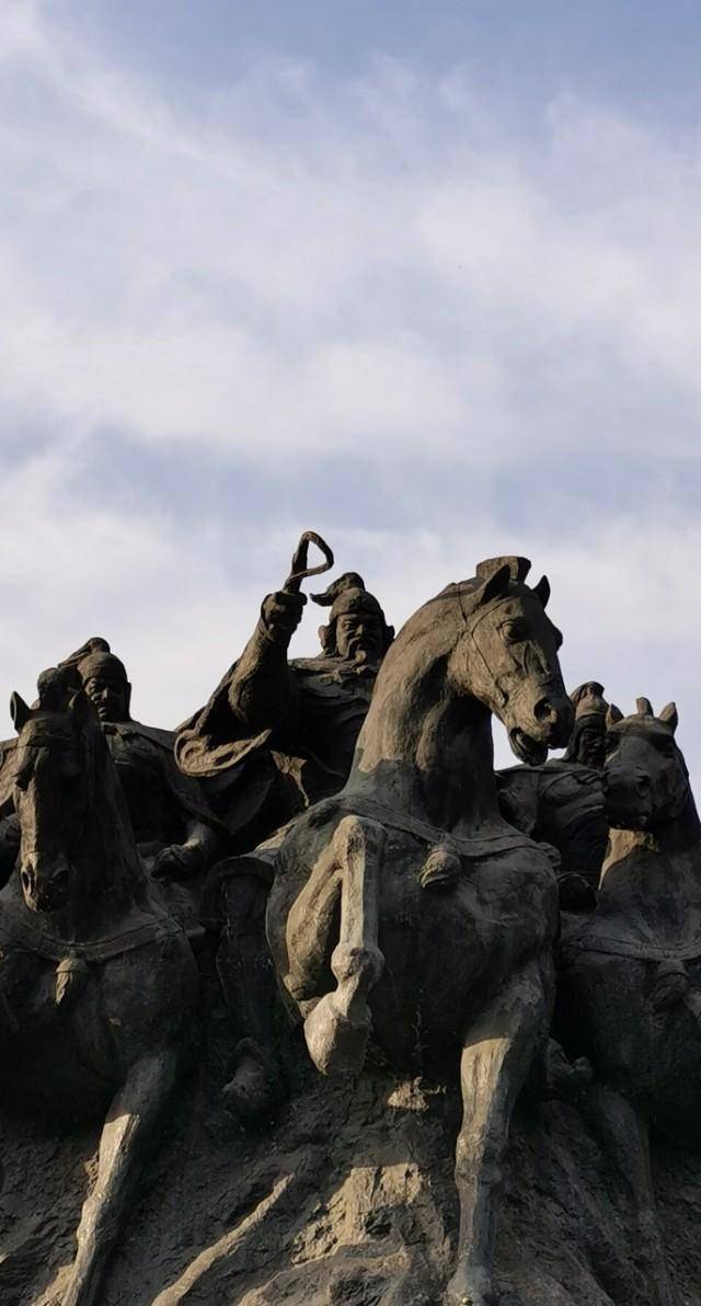 【漏夜早录——郭子仪雕像】_手机搜狐网