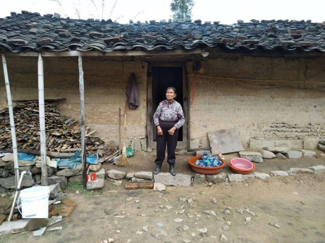 五,但是,也要清醒认识到,贫困户住房安全有保障工作的长期性和复杂性